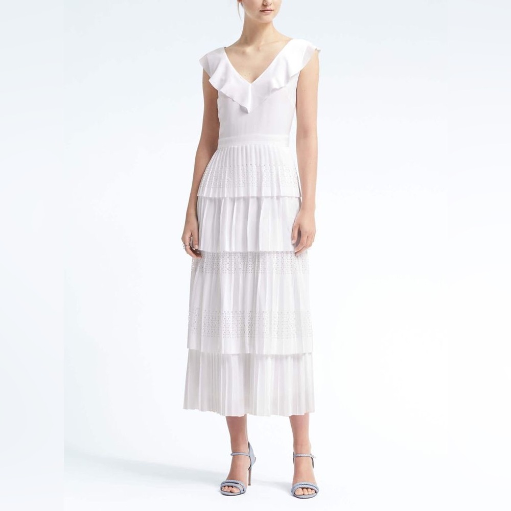 Banana Republic Laser Cut Ruffle Tier Midi Dress in white Size 6